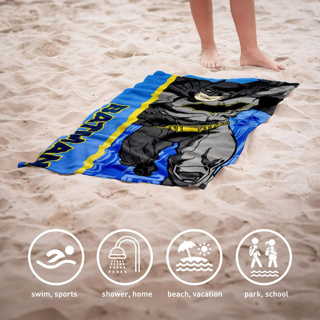 Batman Bath Towel, Beach Towel (Fast Dry) Children's Towel Made of Polyester – 70 × 140 cm