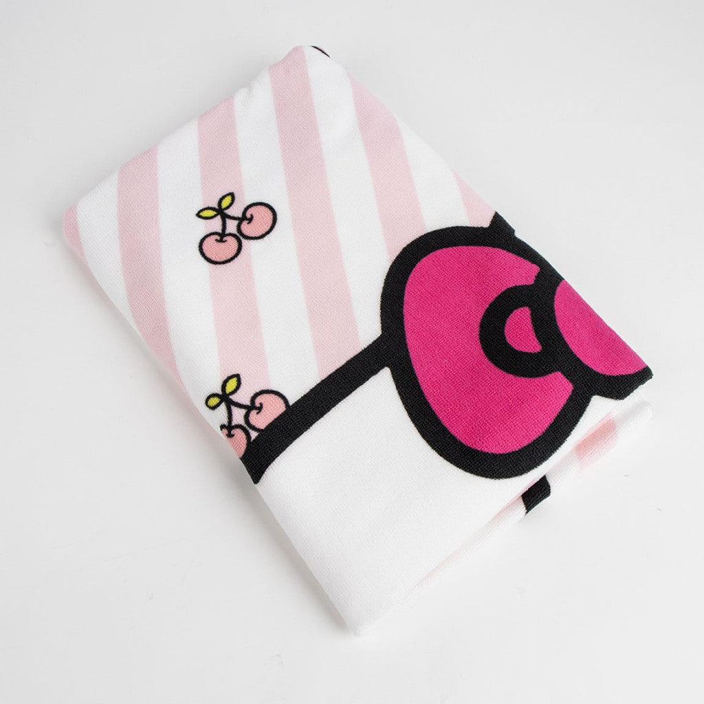 Hello Kitty Cherry, ( ) serviette de bain pour enfants en polyester – 70 × 140 cm
