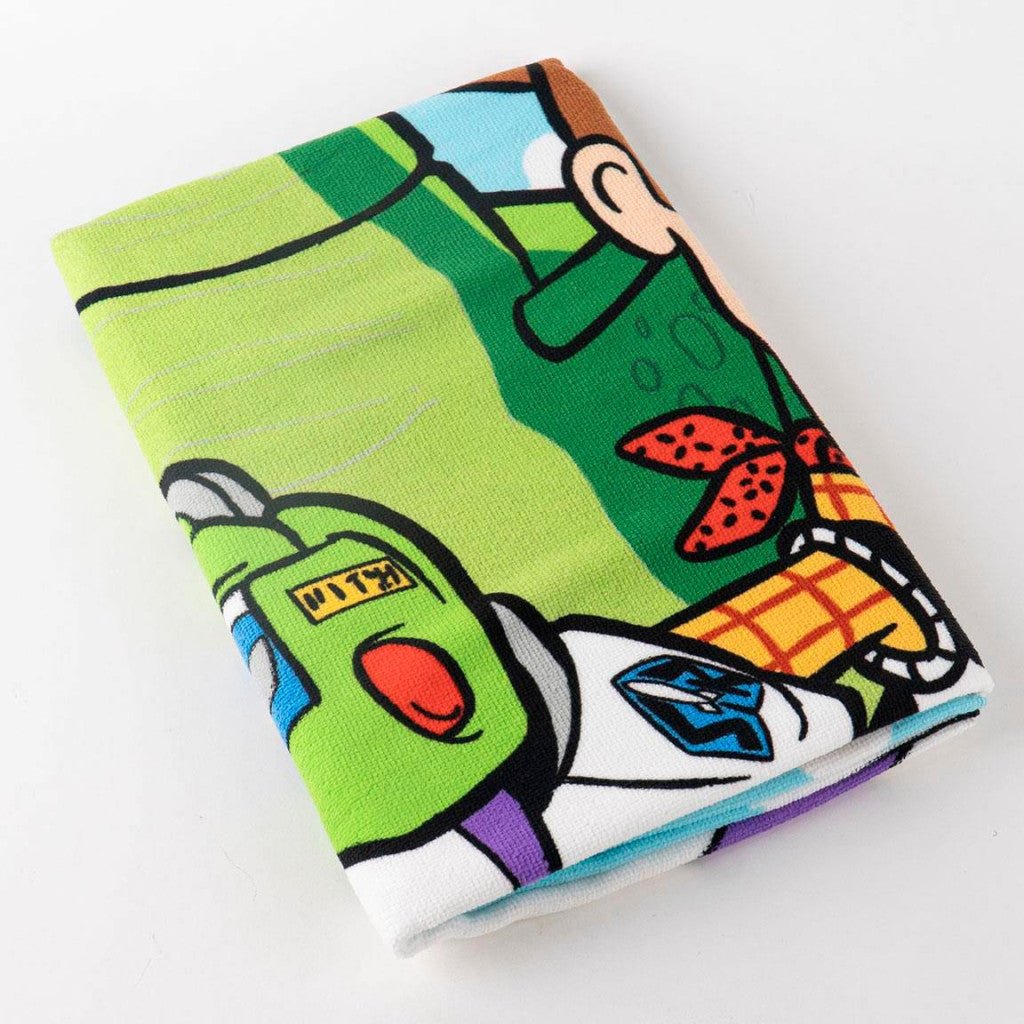 Disney Toy Story Crew , (Fast Dry) Badetuch für Kinder aus Polyester – 70 × 140 cm