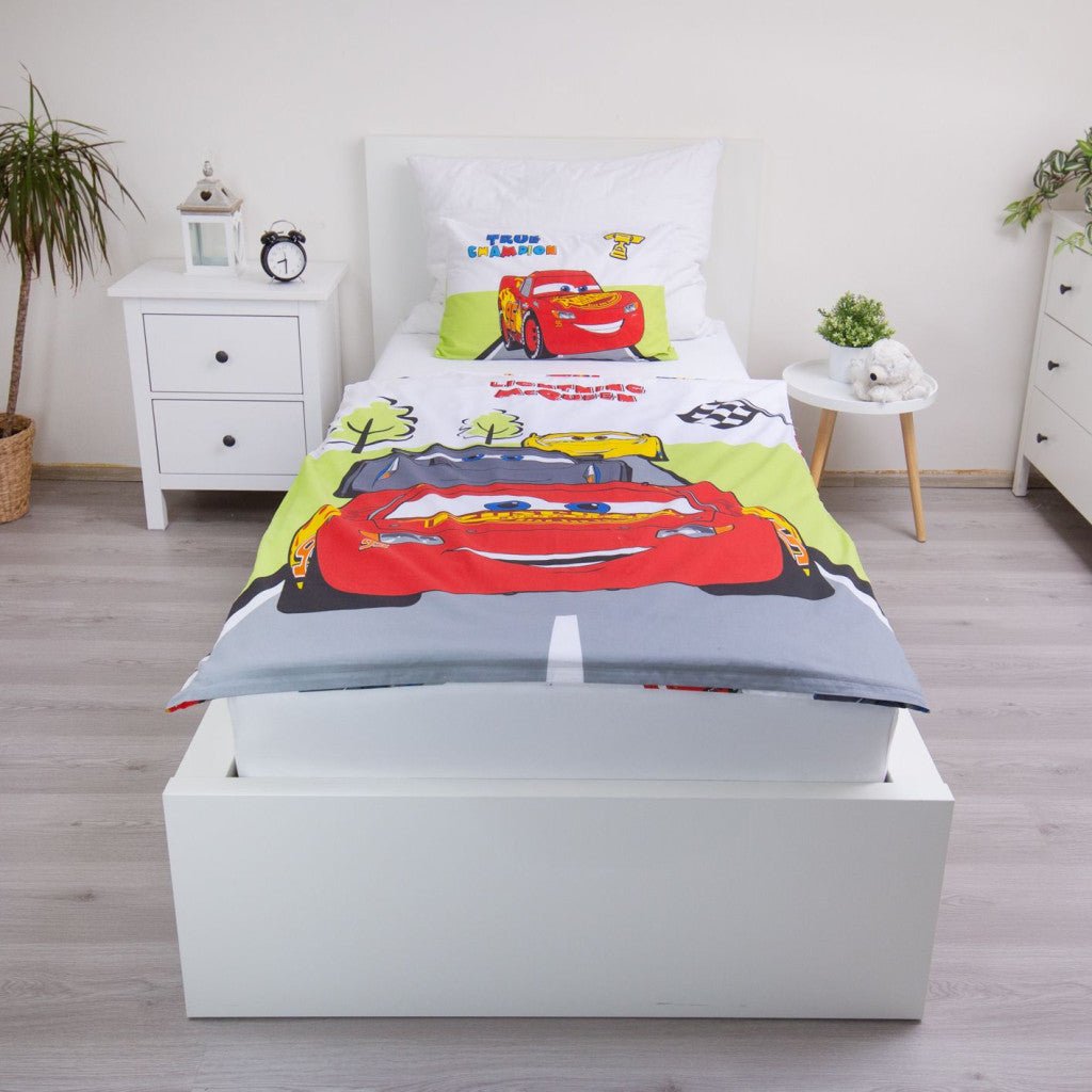 Disney Cars Champion Kinder, Kindergarten Babybettwäsche-Set – 100 × 135 cm + 40 × 60 cm, Baumwolle