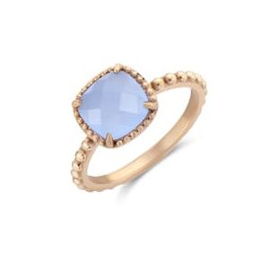 Victoria Ring mit blauem Stein in Roségoldfarbe